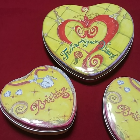 Set of 3 Brighton Metal Tin Collector Heart Tins - Picture 8 of 8
